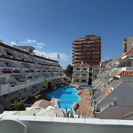 Centrally Located M, Bright And Sunny With Terrace And Pool Views Playa de las Americas (Tenerife)
